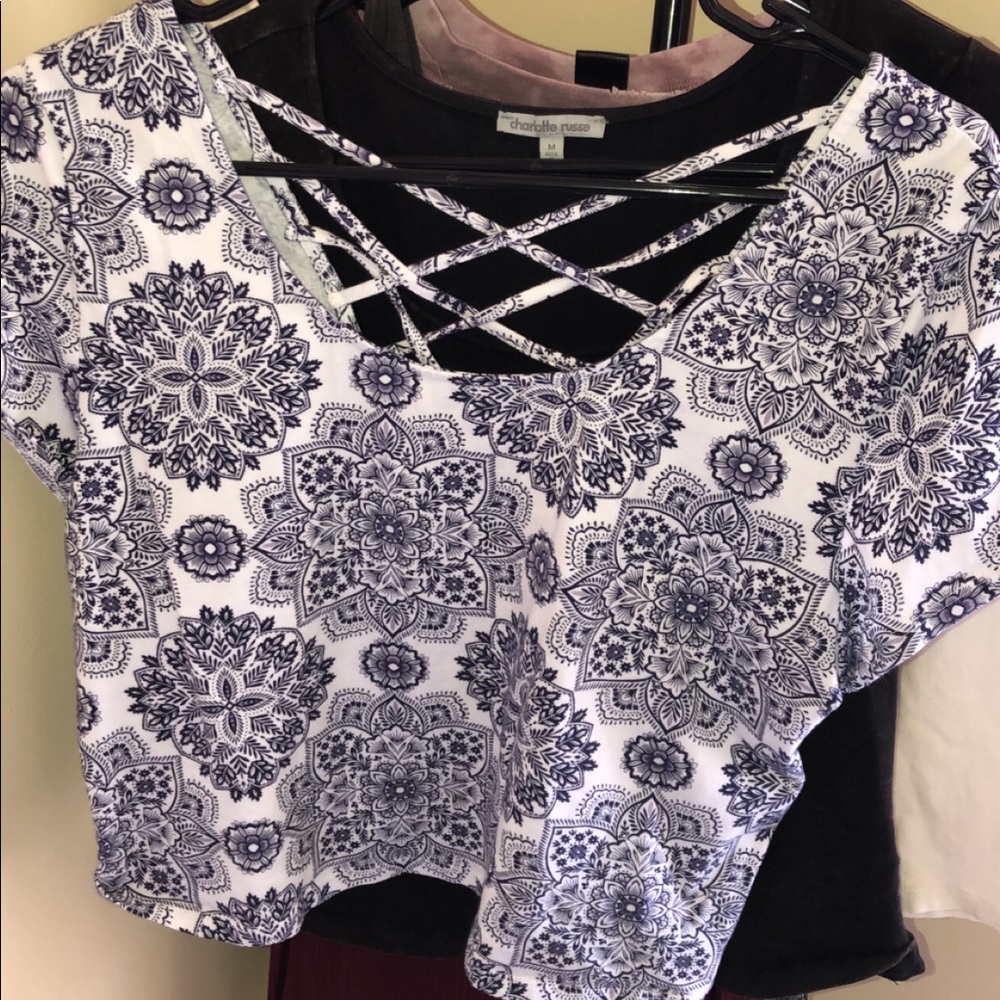 Crop top